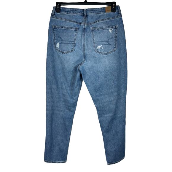 American Eagle SZ 12 Mom Jeans Distressed Rips Hi-Rise Zip-Fly Medium Wash Blue - Picture 5 of 12